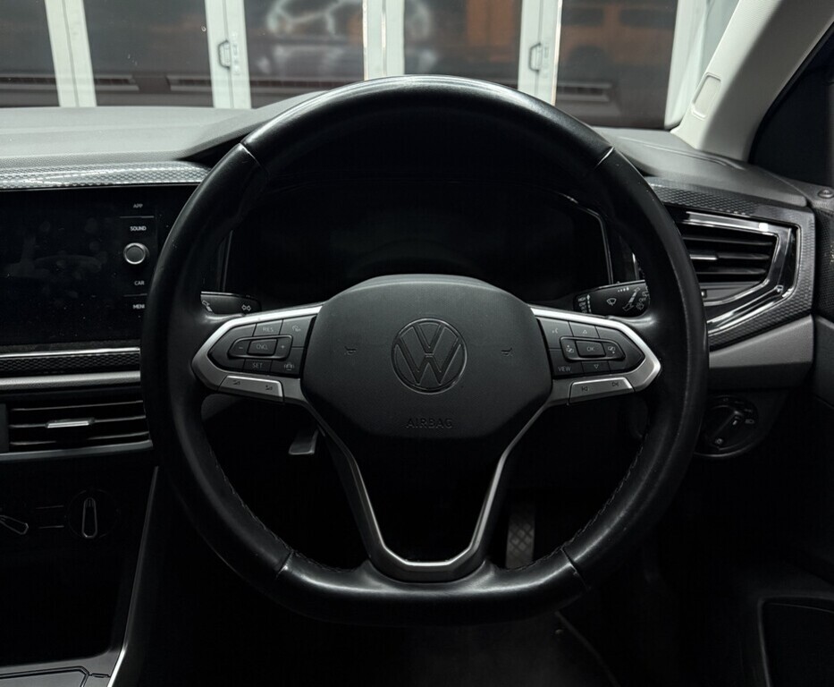 VOLKSWAGEN POLO POLO 1.0 TSI LIFE - 11