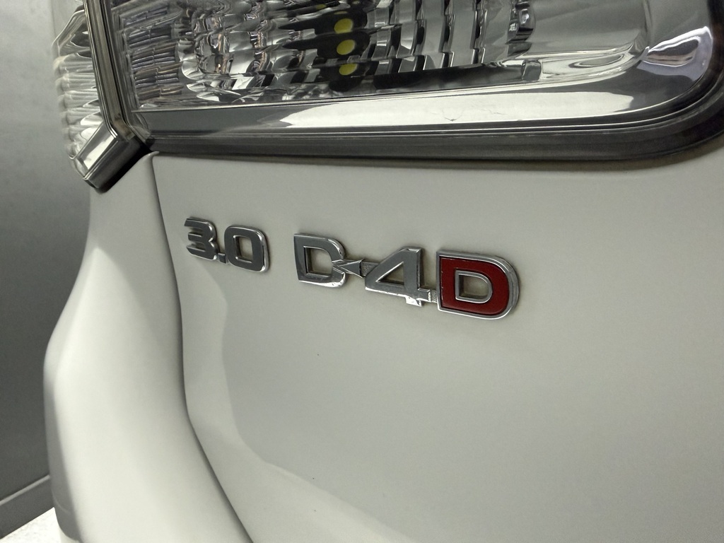 TOYOTA FORTUNER FORTUNER 3.0D-4D 4X4 - 18