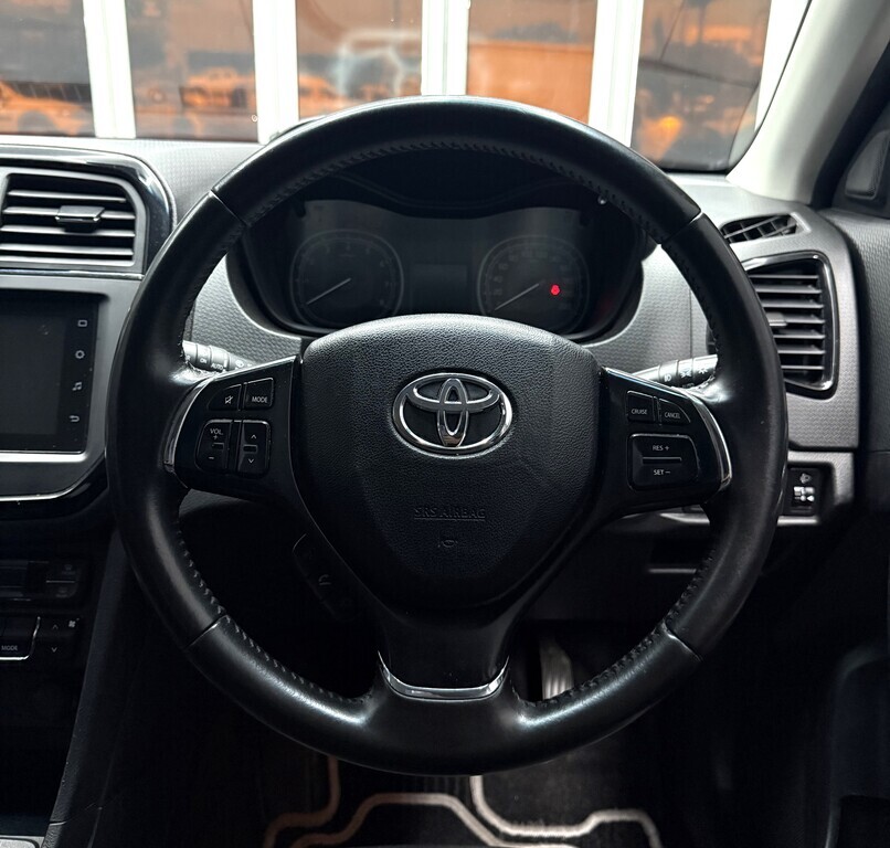 TOYOTA URBAN CRUISER URBAN CRUISER 1.5XR A/T - 10