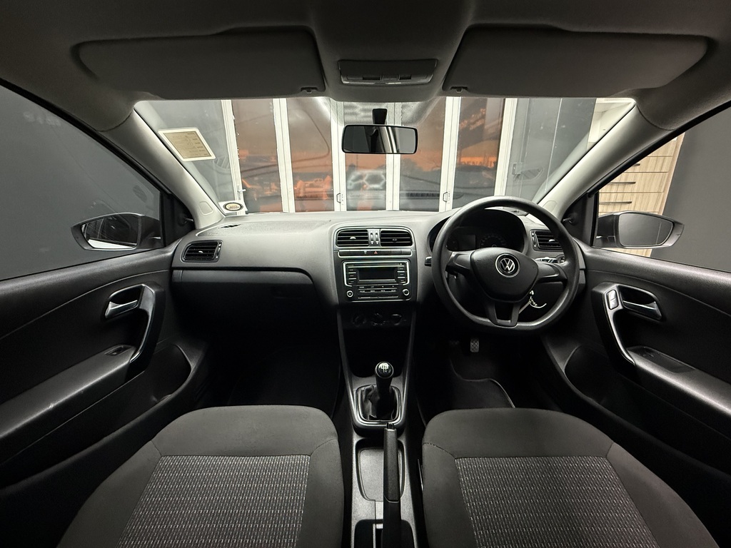 VOLKSWAGEN POLO VIVO POLO VIVO 1.4 TRENDLINE (5DR)