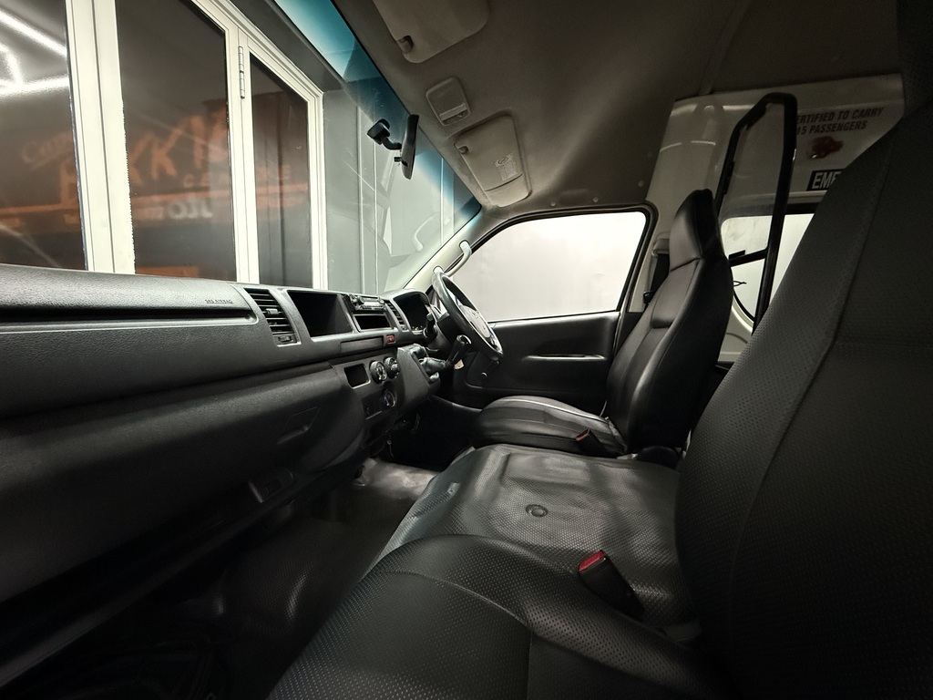 TOYOTA QUANTUM QUANTUM/HIACE 2.5 D-4D SESFIKILE 16s - 8