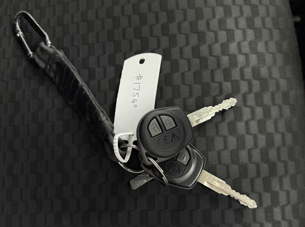 SUZUKI JIMNY JIMNY 1.5 GLX A/T - 12