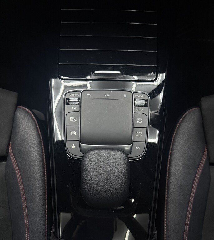 MERCEDES-BENZ A CLASS A 200 A/T - 12