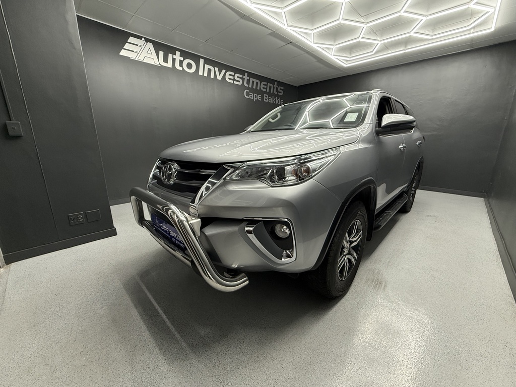 TOYOTA FORTUNER FORTUNER 2.4GD-6 R/B - 6