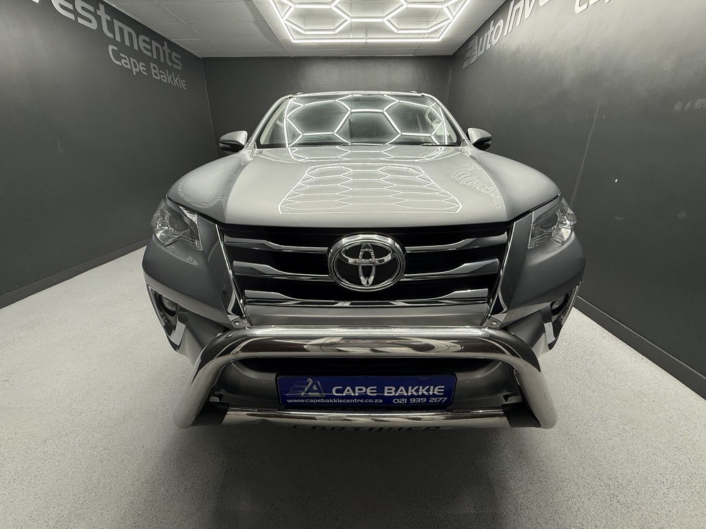 TOYOTA FORTUNER FORTUNER 2.4GD-6 R/B - 7