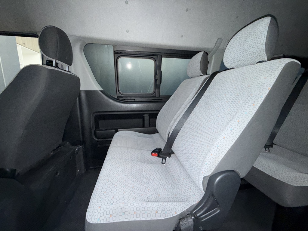 TOYOTA QUANTUM QUANTUM 2.7 14 SEAT - 9