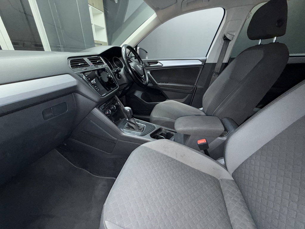 VOLKSWAGEN TIGUAN TIGUAN ALLSPACE 1.4 TSI T/LINE DSG (110KW) - 8