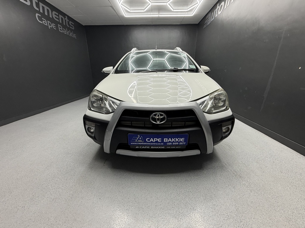 TOYOTA ETIOS ETIOS CROSS 1.5 Xs 5Dr - 7