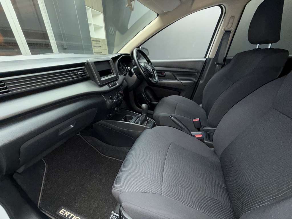 SUZUKI ERTIGA ERTIGA 1.5 GA - 9