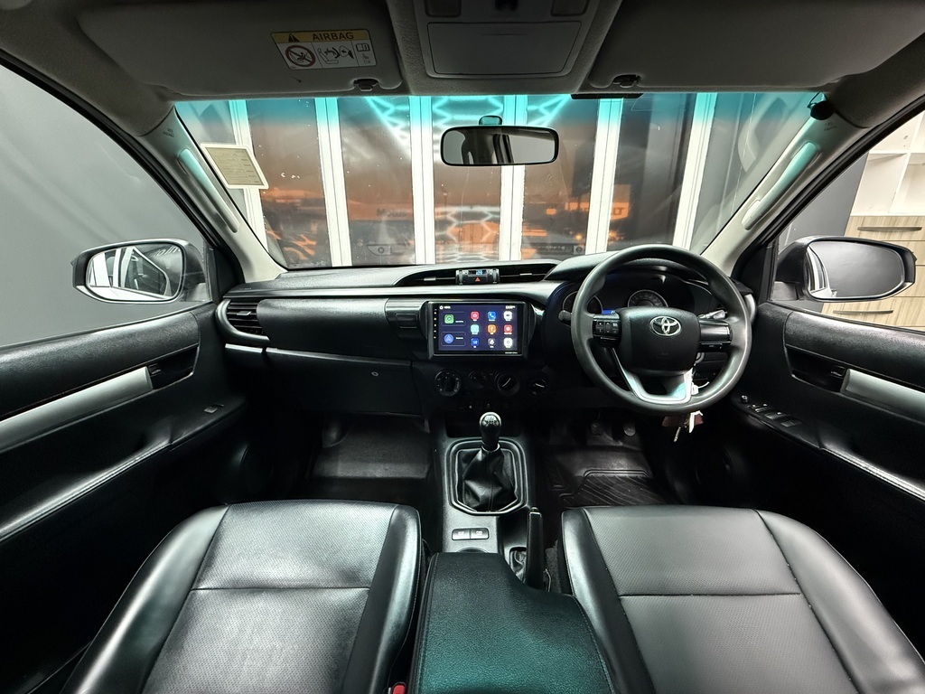 TOYOTA HILUX HILUX 2.4 GD-6 SR 4X4 P/U D/C - 11