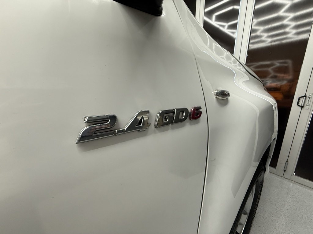 TOYOTA HILUX HILUX 2.4 GD-6 SR 4X4 P/U D/C - 14