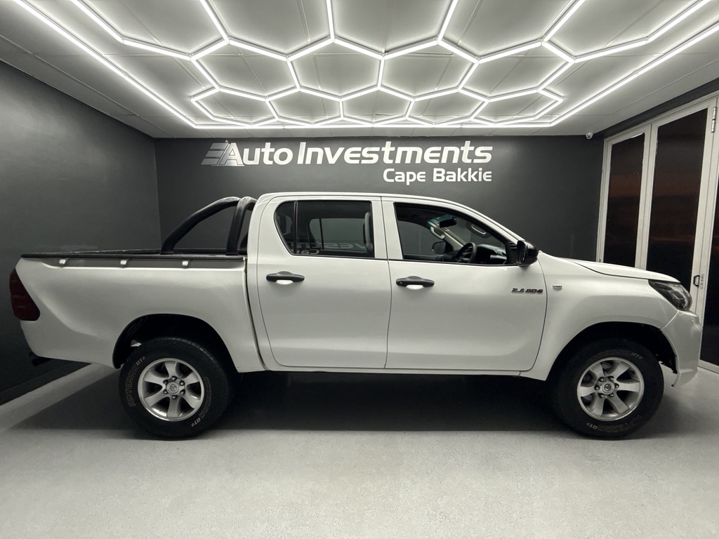TOYOTA HILUX HILUX 2.4 GD-6 SR 4X4 P/U D/C - 2