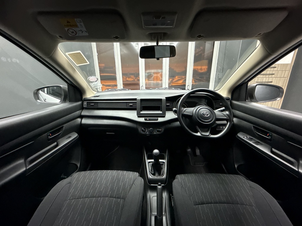 TOYOTA RUMION RUMION 1.5 S - 12