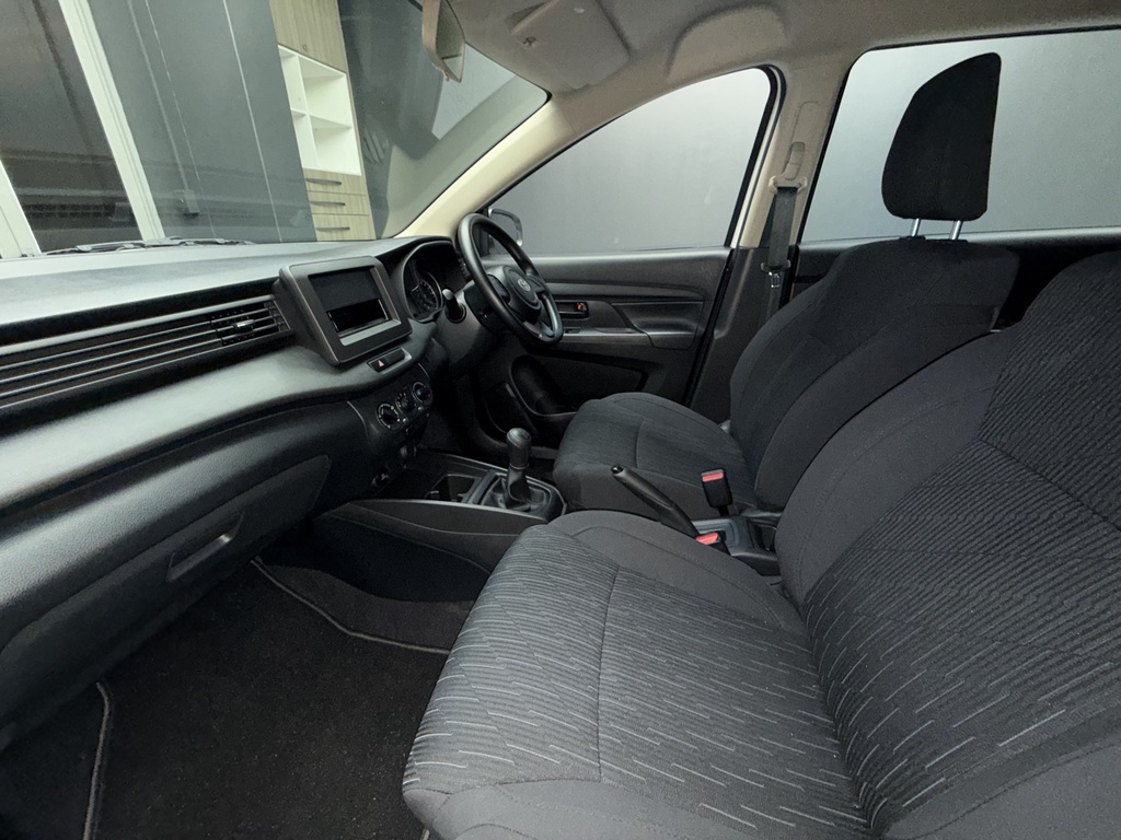 TOYOTA RUMION RUMION 1.5 S - 9