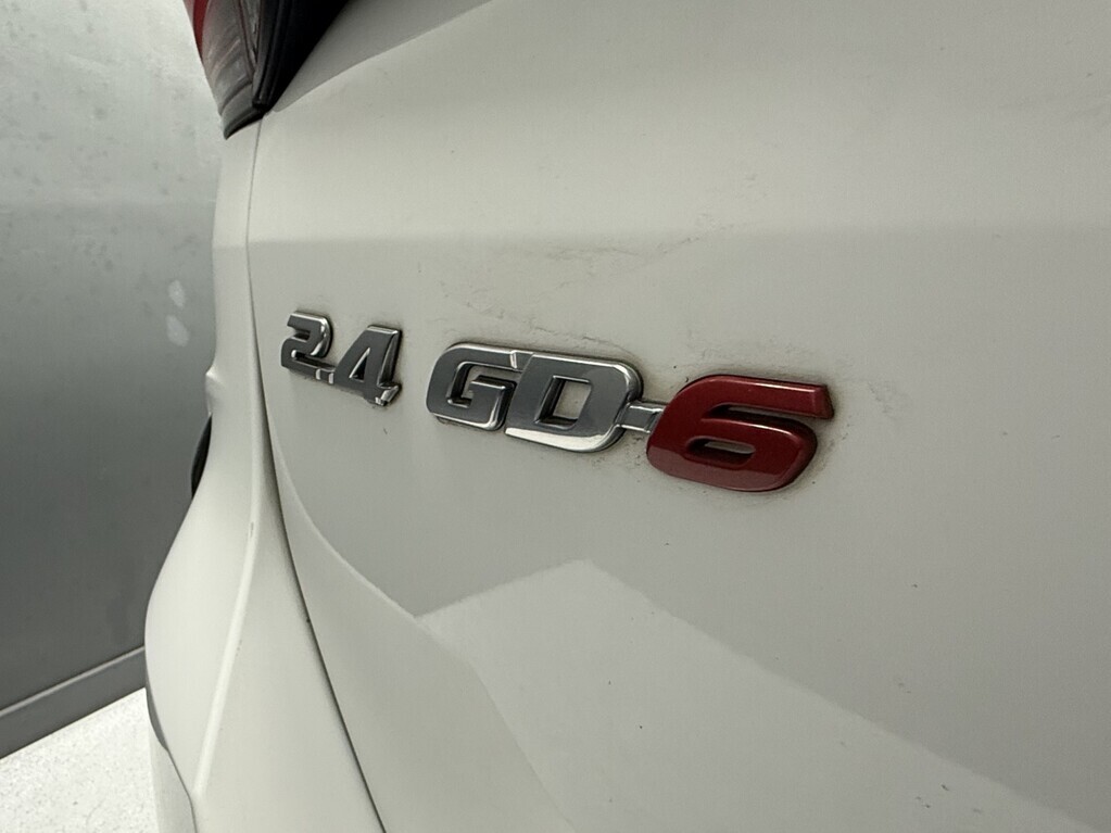 TOYOTA FORTUNER FORTUNER 2.4GD-6 4X4 A/T - 15