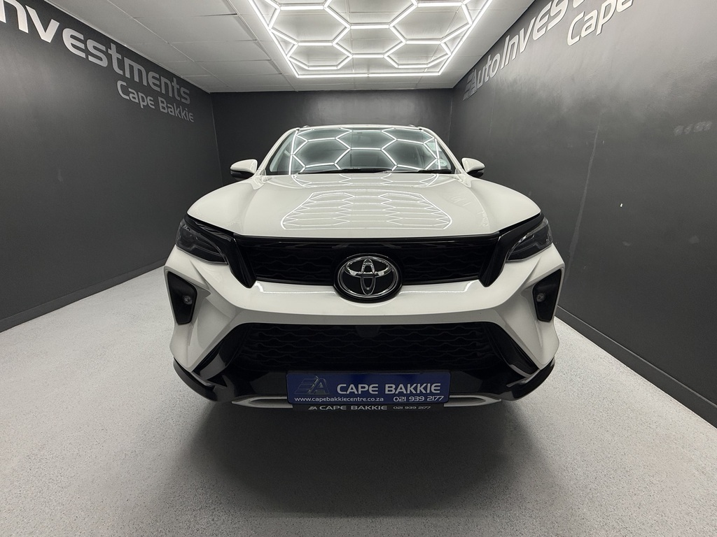 TOYOTA FORTUNER FORTUNER 2.4GD-6 4X4 A/T - 6