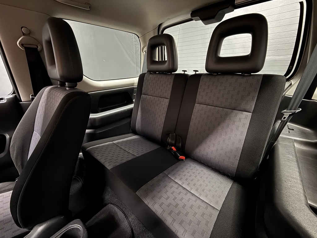 SUZUKI JIMNY JIMNY 1.3 - 9