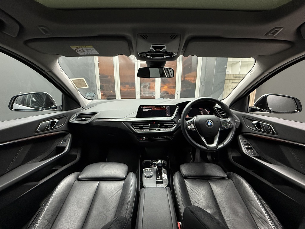 BMW 1 SERIES 118i M SPORT A/T (F40) - 12