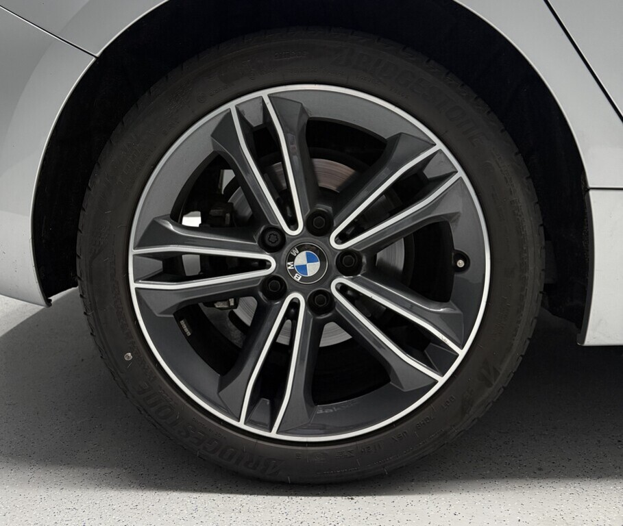 BMW 1 SERIES 118i M SPORT A/T (F40) - 17