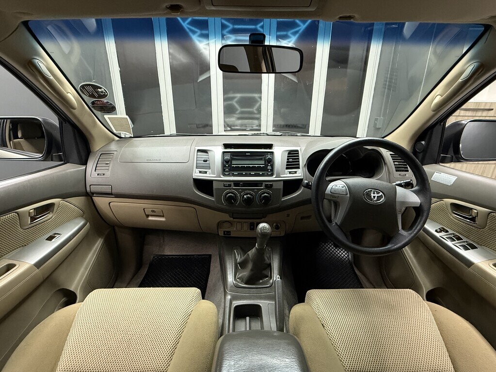 TOYOTA FORTUNER FORTUNER 2.5D-4D RB - 11
