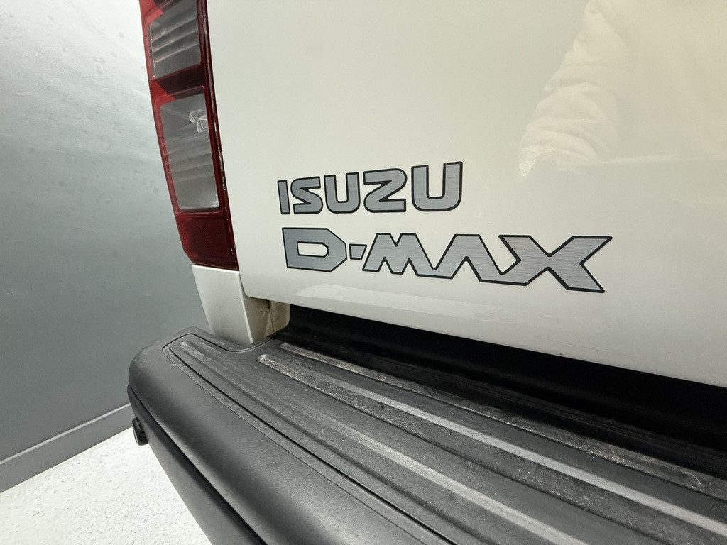 ISUZU D-MAX D-MAX 250 HO HI-RIDE D/C P/U
