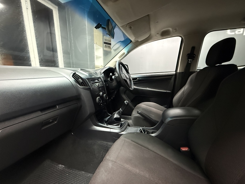 ISUZU D-MAX D-MAX 250 HO HI-RIDE D/C P/U