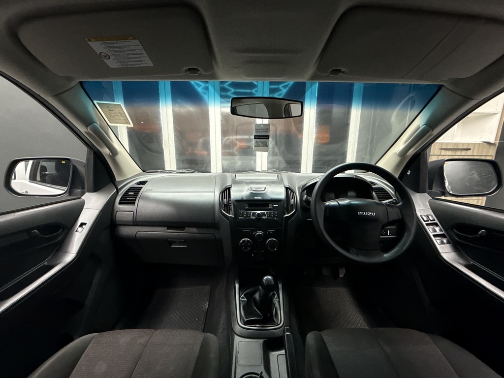 ISUZU D-MAX D-MAX 250 HO HI-RIDE D/C P/U