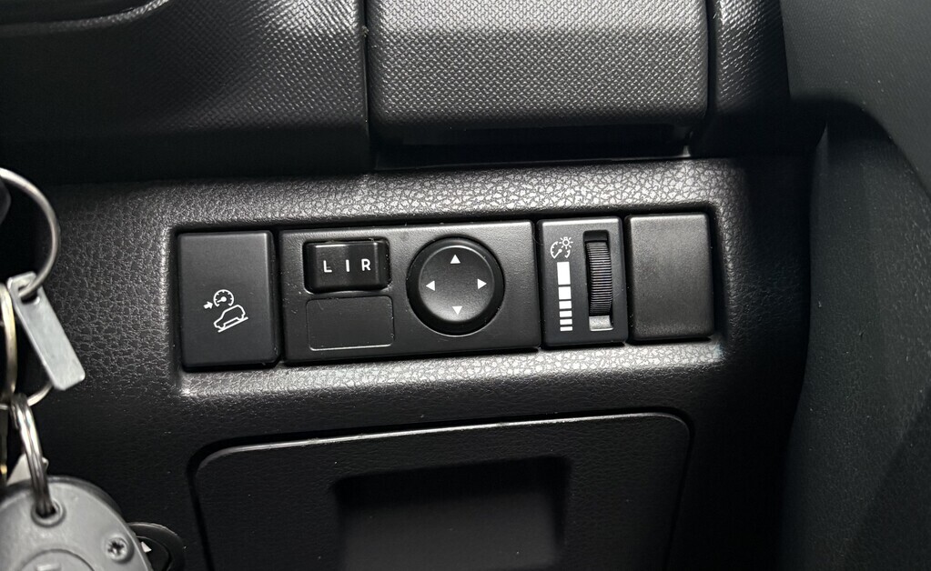ISUZU D-MAX D-MAX 250 HO HI-RIDE D/C P/U - 14