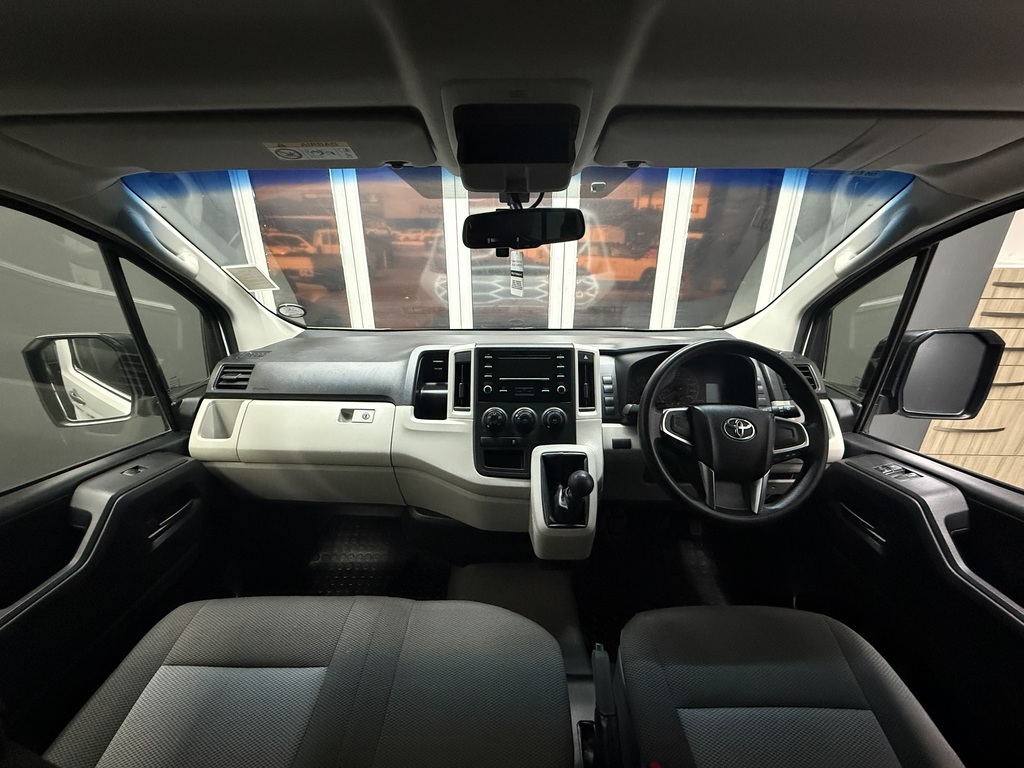TOYOTA QUANTUM QUANTUM 2.8 LWB CREWCAB F/C P/V - 10