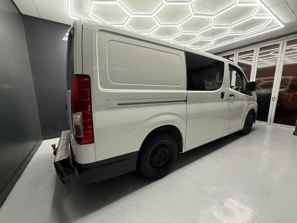 TOYOTA QUANTUM QUANTUM 2.8 LWB CREWCAB F/C P/V - 3