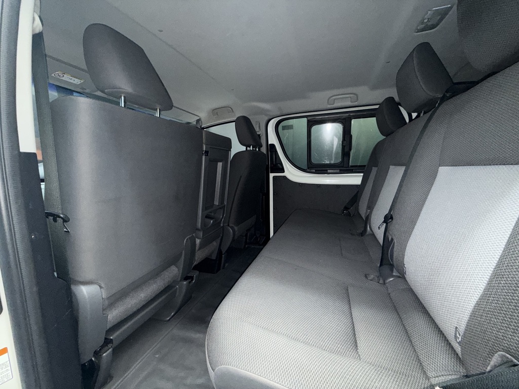 TOYOTA QUANTUM QUANTUM 2.8 LWB CREWCAB F/C P/V - 9