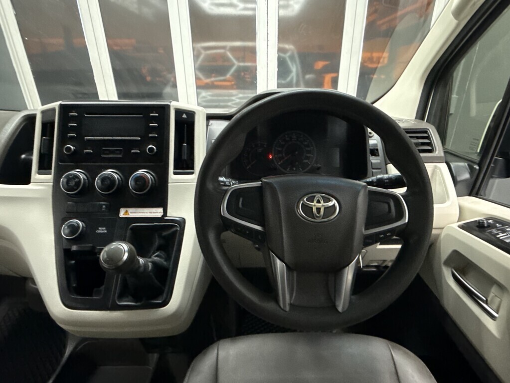 TOYOTA QUANTUM QUANTUM 2.8 GL 11 SEAT - 15