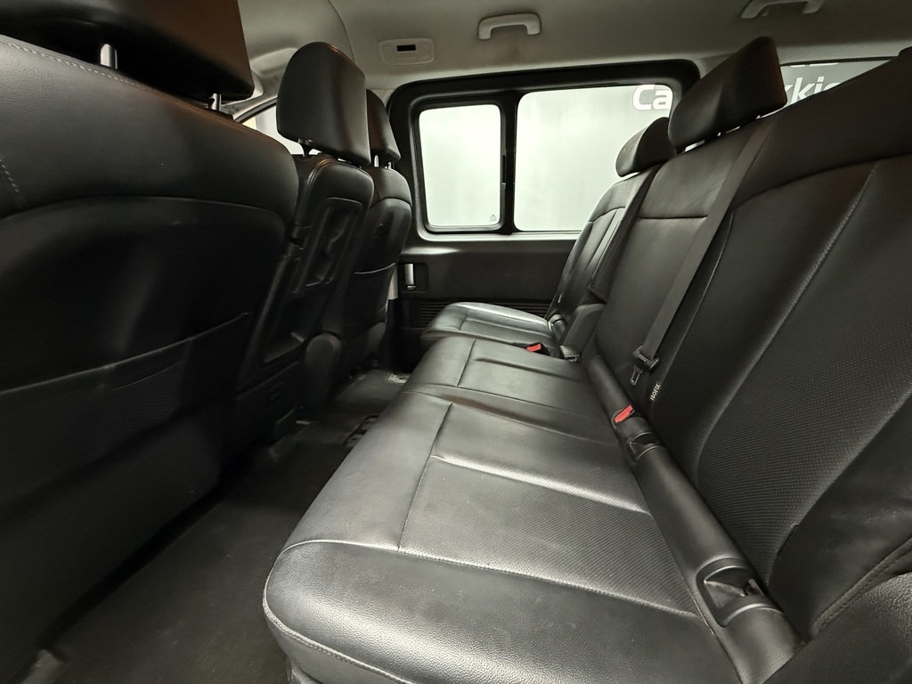 HYUNDAI STARIA STARIA 2.2D EXECUTIVE A/T