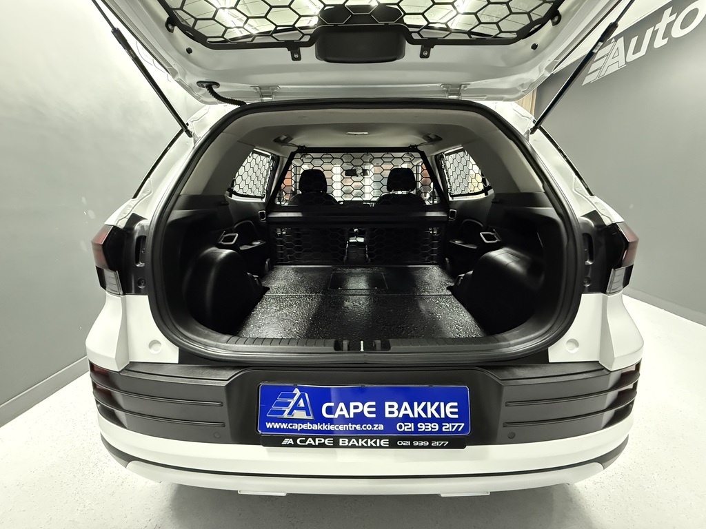 HYUNDAI VENUE VENUE 1.2 MOTION/PREMIUM CARGO P/V - 15