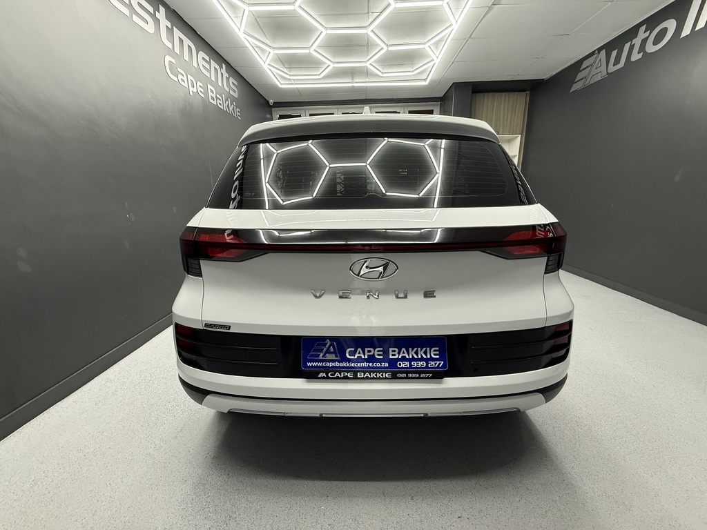 HYUNDAI VENUE VENUE 1.2 MOTION/PREMIUM CARGO P/V - 4
