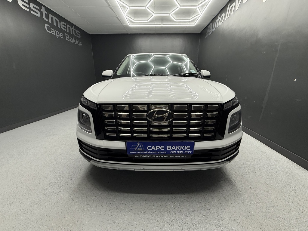 HYUNDAI VENUE VENUE 1.2 MOTION/PREMIUM CARGO P/V - 7