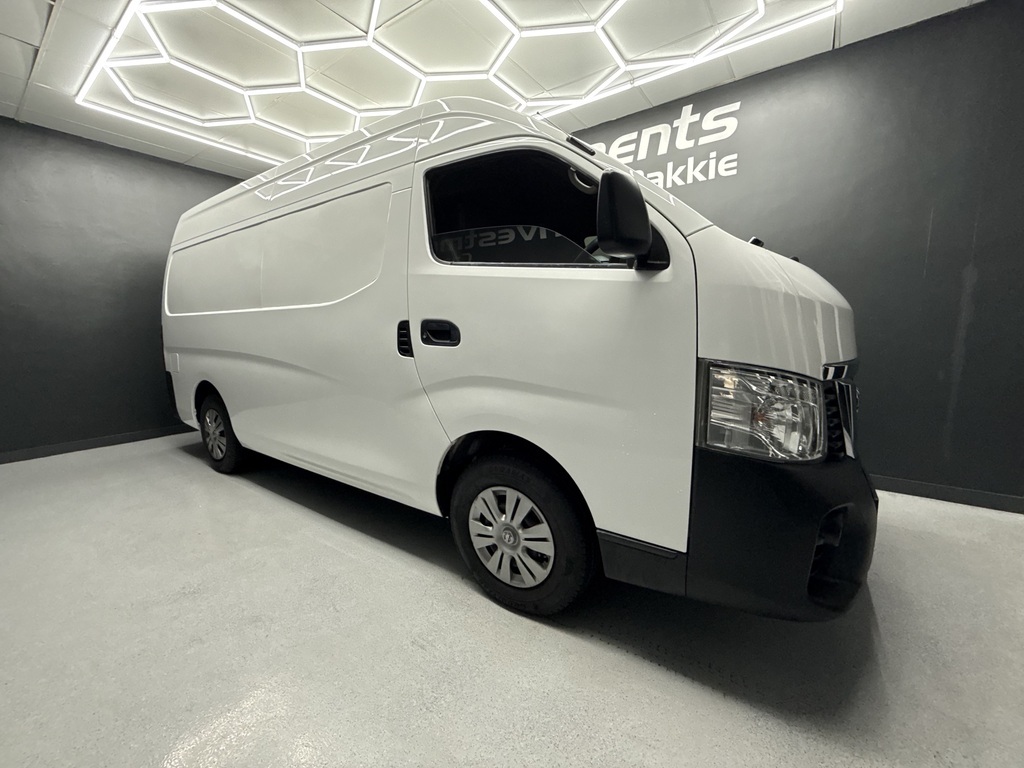 NISSAN NV NV350 2.5i WIDE F/C P/V