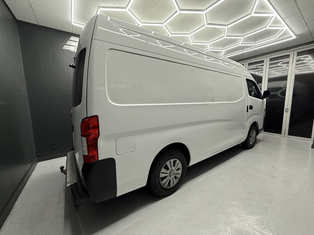 NISSAN NV NV350 2.5i WIDE F/C P/V