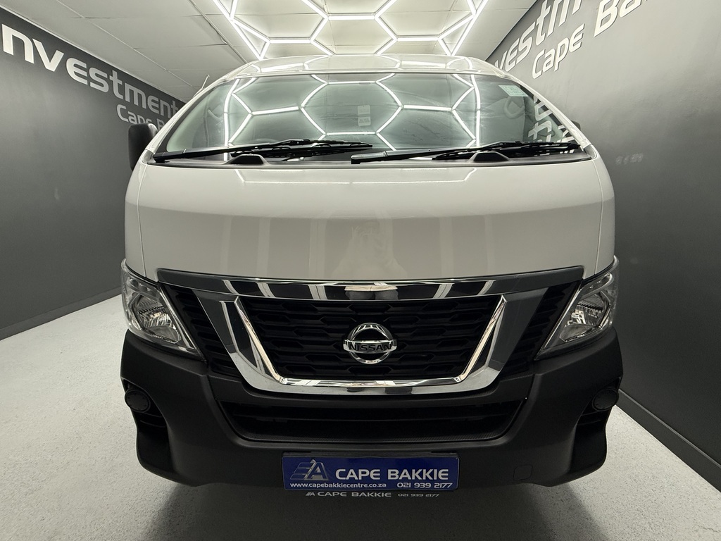 NISSAN NV NV350 2.5i WIDE F/C P/V