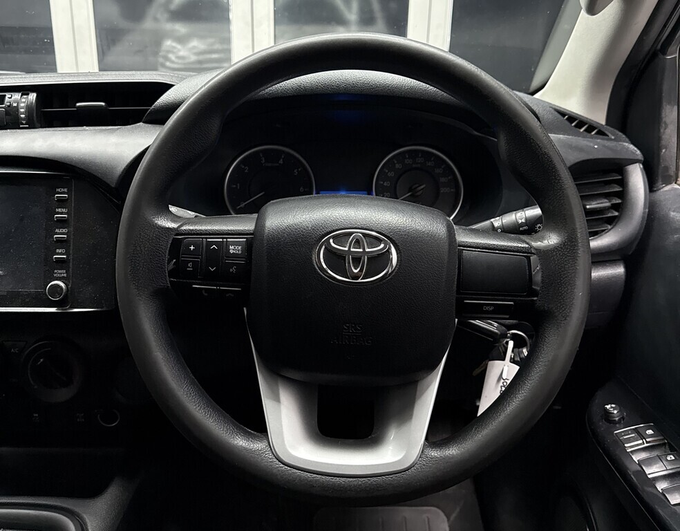 TOYOTA HILUX HILUX 2.4 GD-6 RB SRX P/U D/C - 10