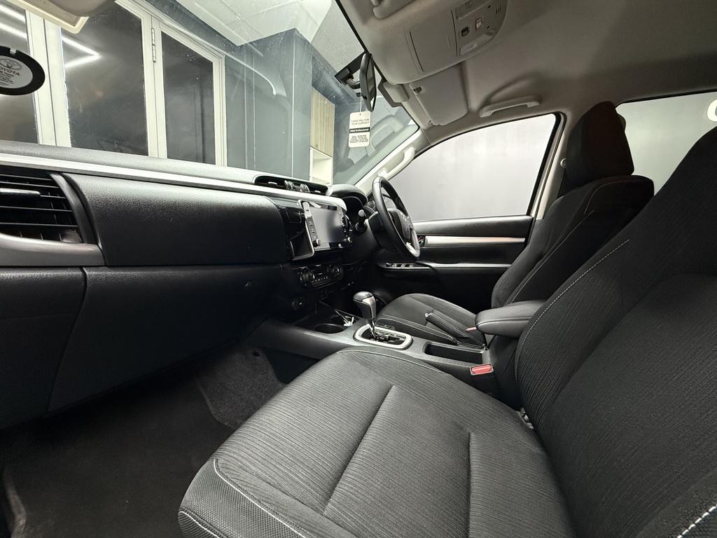 TOYOTA HILUX HILUX 2.8 GD-6 RB RAIDER A/T P/U D/C - 9