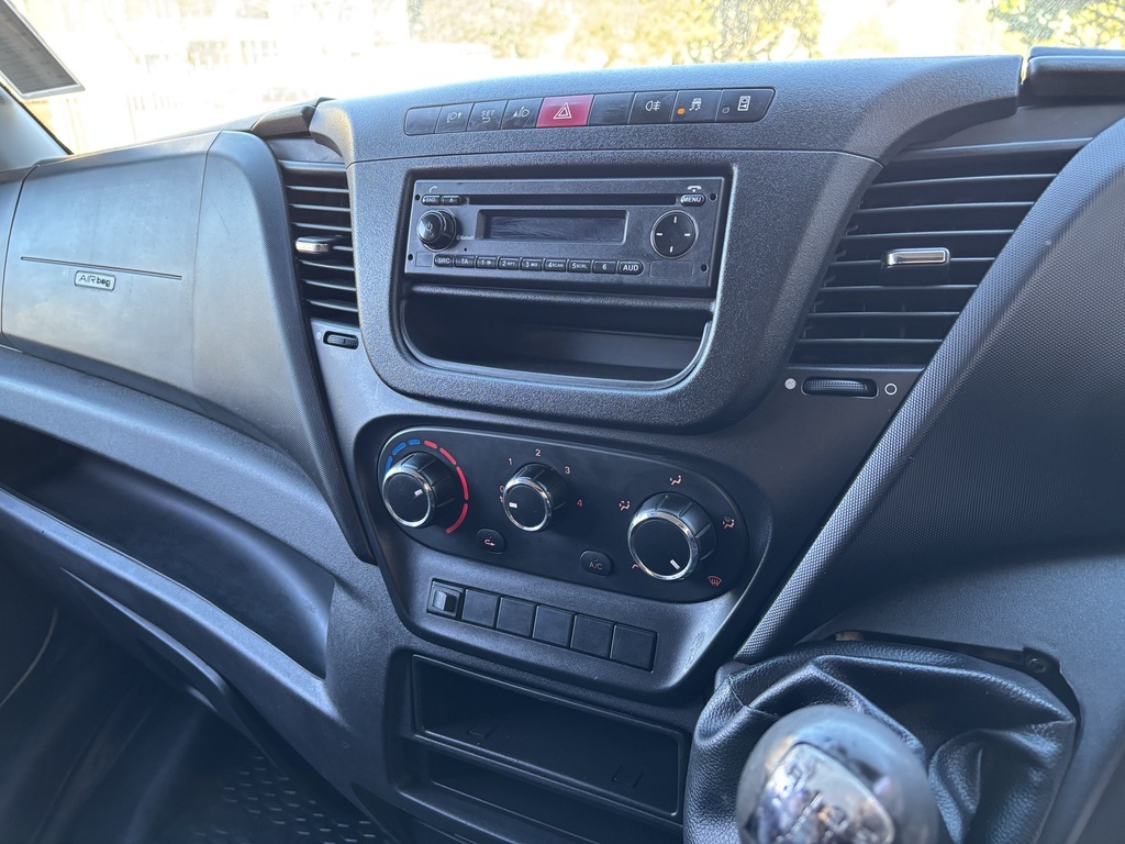 IVECO DAILY 50C15V16 BASIC F/C P/V - 19