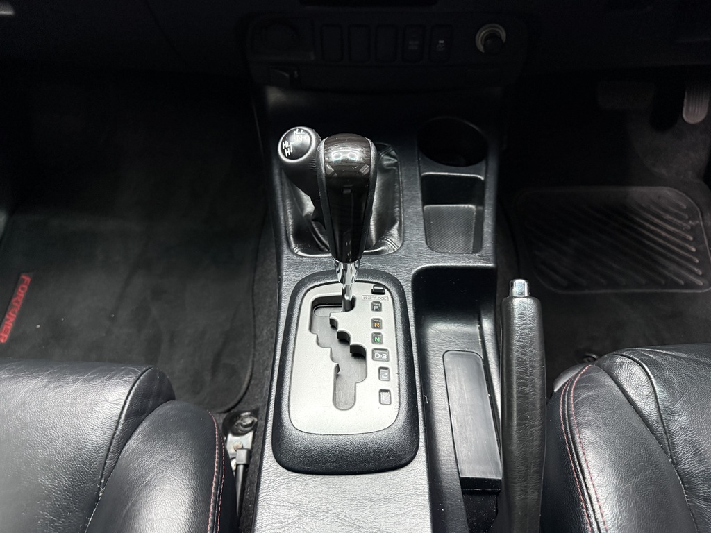 TOYOTA FORTUNER FORTUNER 3.0D-4D 4X4 A/T - 13