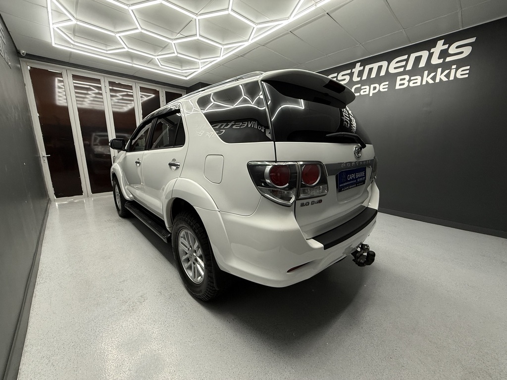 TOYOTA FORTUNER FORTUNER 3.0D-4D 4X4 A/T - 5
