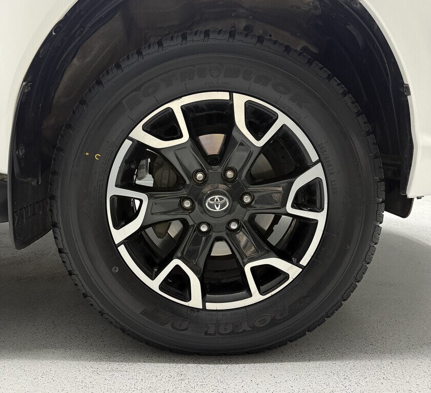 TOYOTA HILUX HILUX 2.8 GD-6 RB RAIDER A/T P/U D/C - 15