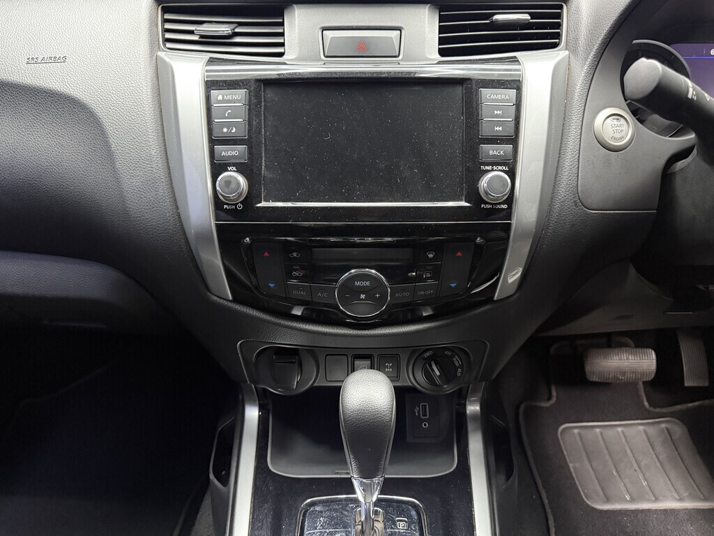 NISSAN NAVARA NAVARA 2.5DDTI LE/LE PLUS 4X4 A/T D/C P/U - 13