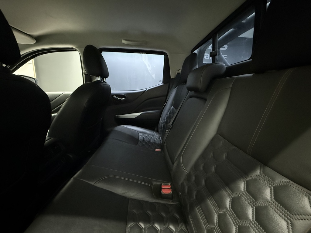 NISSAN NAVARA NAVARA 2.5DDTI LE/LE PLUS 4X4 A/T D/C P/U - 9