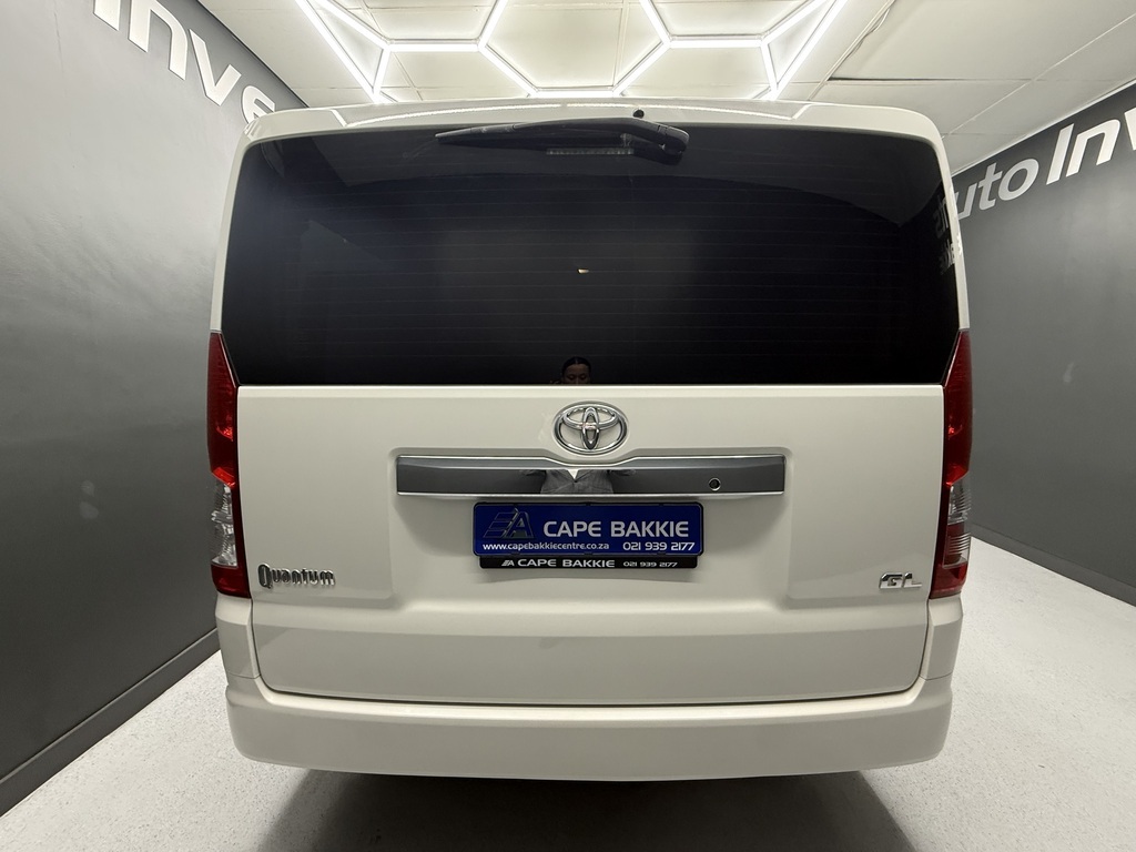 TOYOTA QUANTUM QUANTUM 2.8 GL 11 SEAT - 4