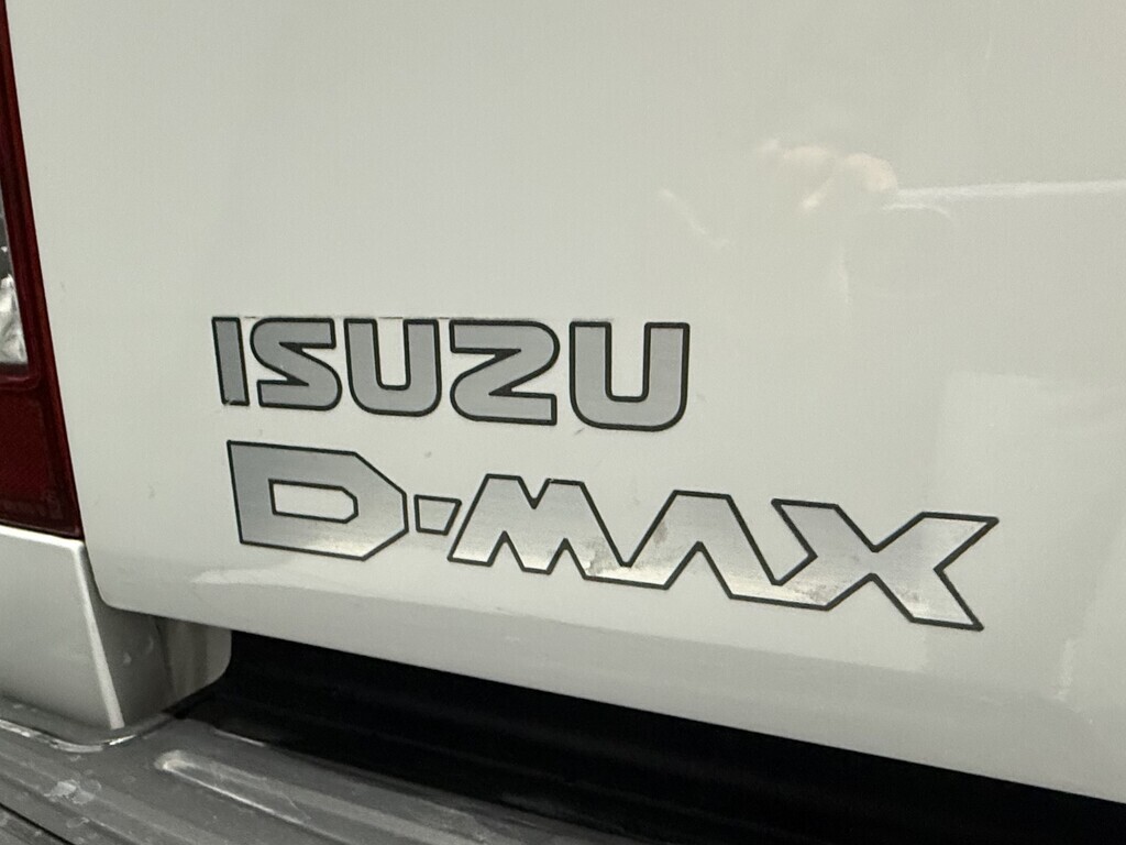 ISUZU D-MAX D-MAX 250 HO HI-RIDE D/C P/U - 15