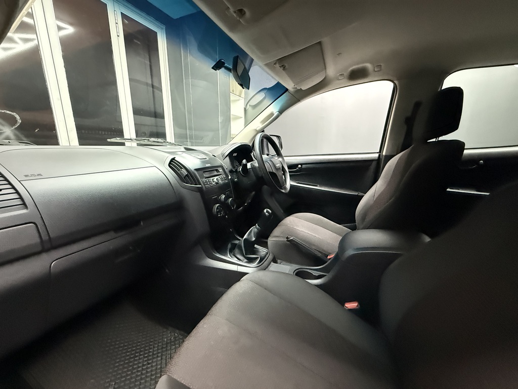 ISUZU D-MAX D-MAX 250 HO HI-RIDE D/C P/U - 8